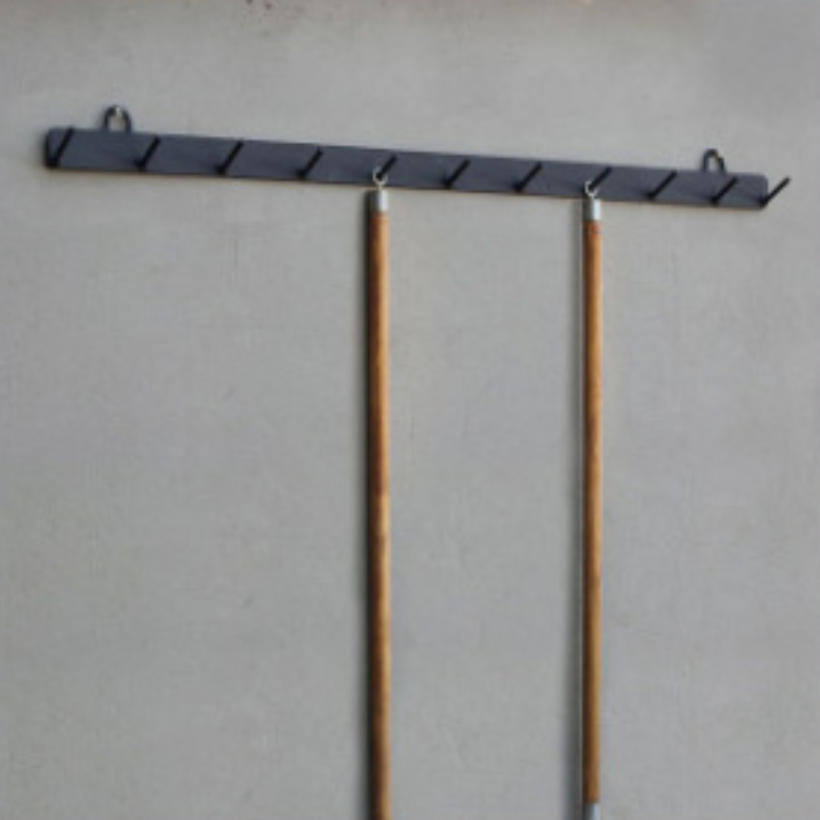 Pizza oven accessory holder